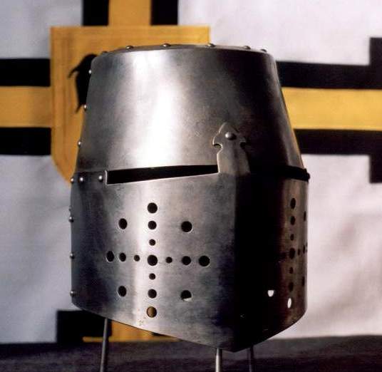 Helm2.jpg